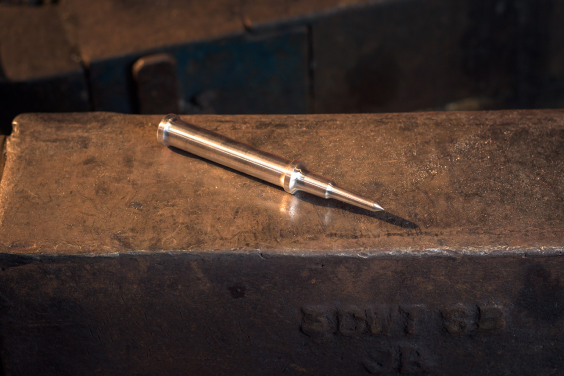 Derek Gardner, Center Punch Handheld